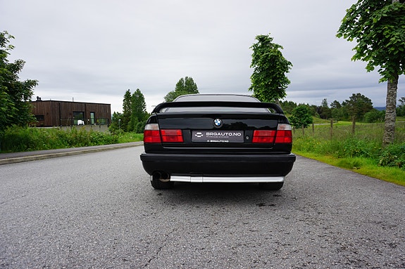 BMW M5 7 of 30