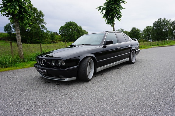 BMW M5 13 of 30