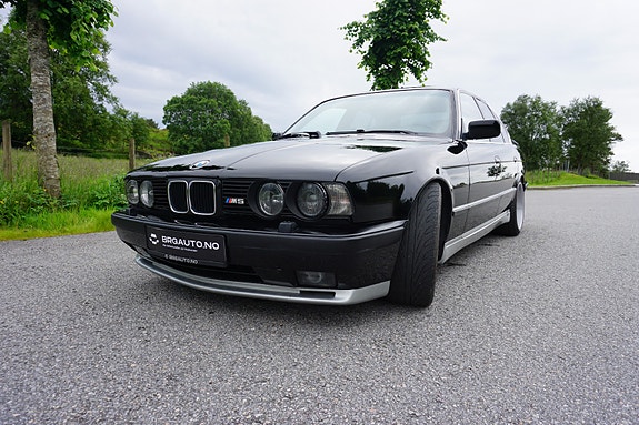 BMW M5 16 of 30