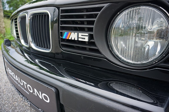 BMW M5 18 of 30