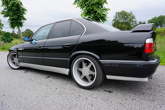 BMW M5 9 of 30