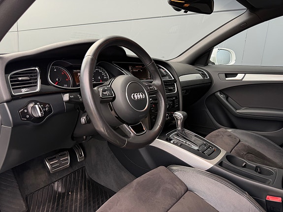 Audi A4 15 of 30