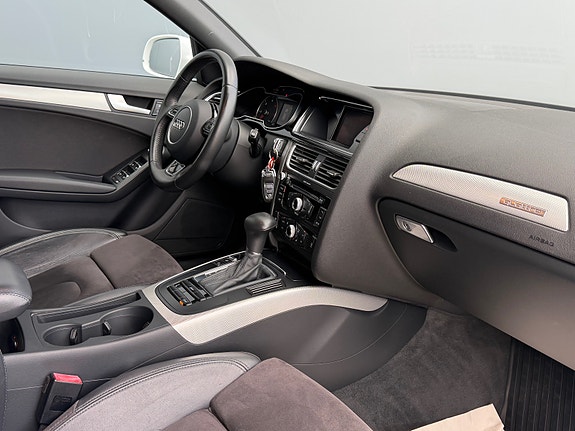 Audi A4 21 of 30
