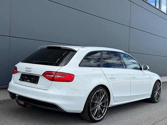 Audi A4 10 of 30