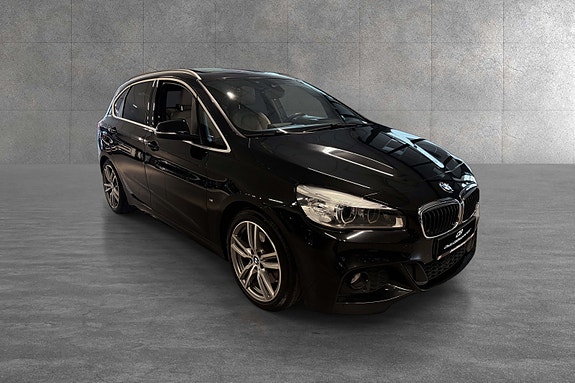 BMW 225xe 9 of 30