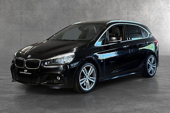 BMW 225xe 4 of 30
