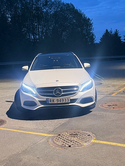 Mercedes-Benz C350 e 11 of 20