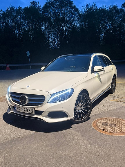 Mercedes-Benz C350 e 2 of 20