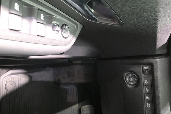 Citroen E-C4 17 of 25