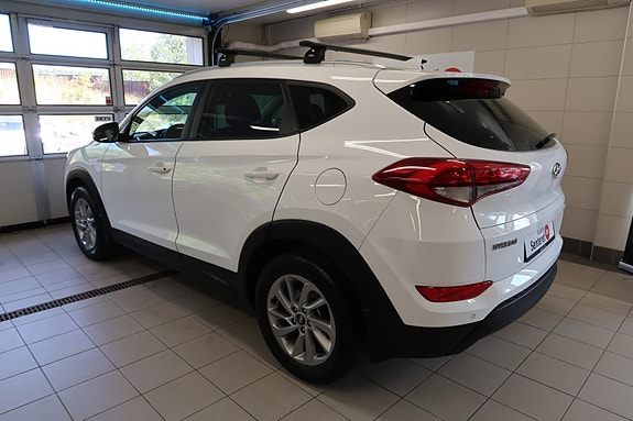 Hyundai Tucson 12 of 30