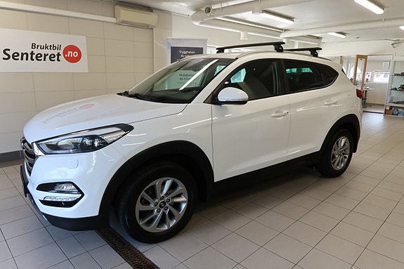 Hyundai Tucson 3 of 30