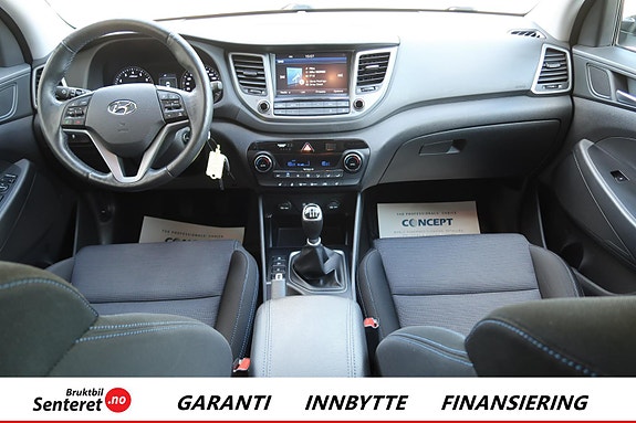 Hyundai Tucson 24 of 30