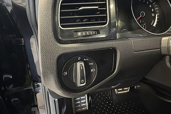 Volkswagen Golf VII 22 of 30