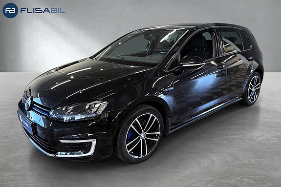 Volkswagen Golf VII 2 of 30