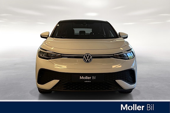 Volkswagen ID.5 2 of 18
