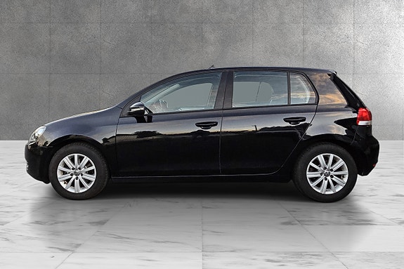 Volkswagen Golf VI 2 of 18