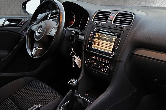 Volkswagen Golf VI 13 of 18