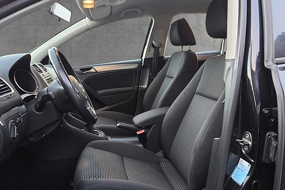 Volkswagen Golf VI 10 of 18