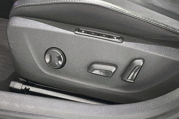 Skoda Octavia Scout 10 of 25