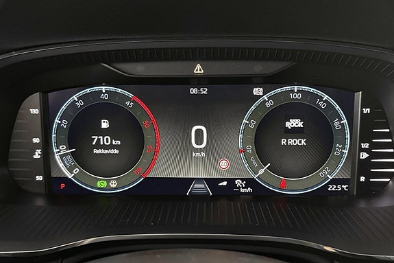 Skoda Octavia Scout 13 of 25