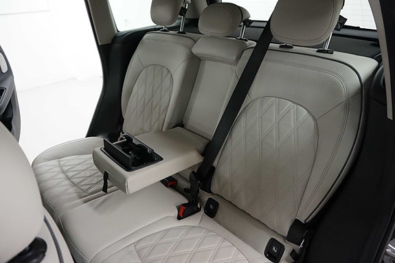 MINI Countryman Cooper SE 16 of 30