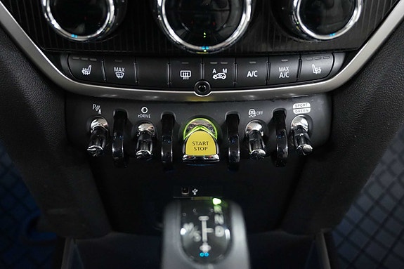 MINI Countryman Cooper SE 21 of 30
