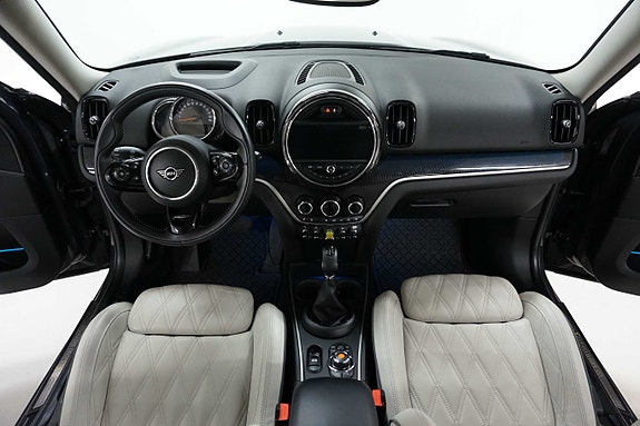 MINI Countryman Cooper SE 10 of 30