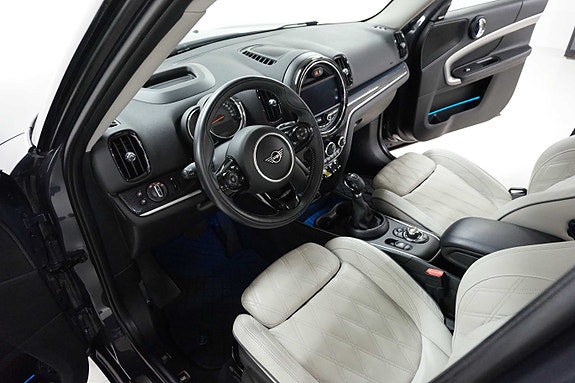MINI Countryman Cooper SE 12 of 30