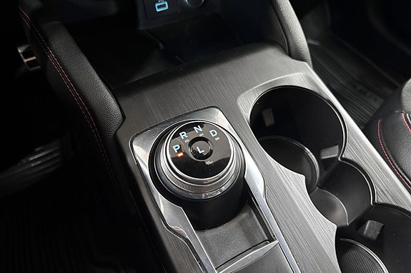 Ford Kuga 26 of 30