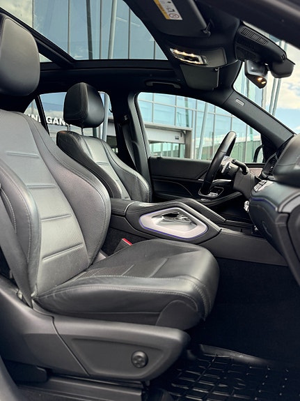 Mercedes-Benz GLE 14 of 30