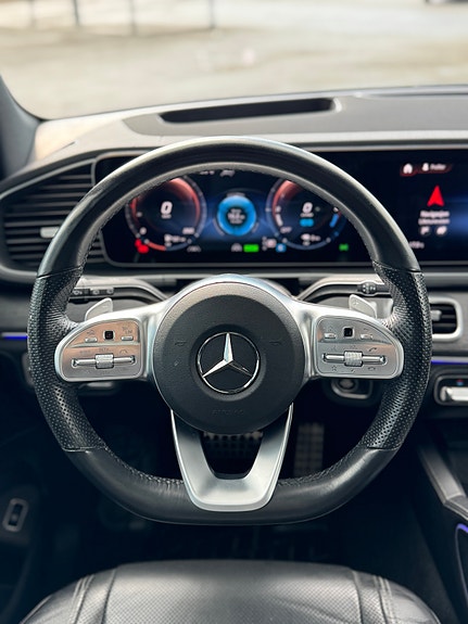 Mercedes-Benz GLE 19 of 30