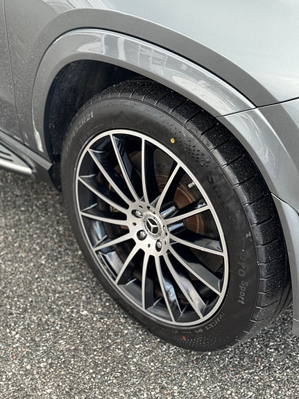 Mercedes-Benz GLE 6 of 30