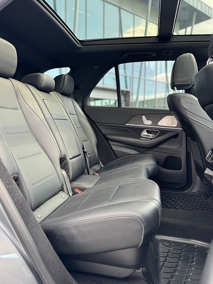 Mercedes-Benz GLE 17 of 30