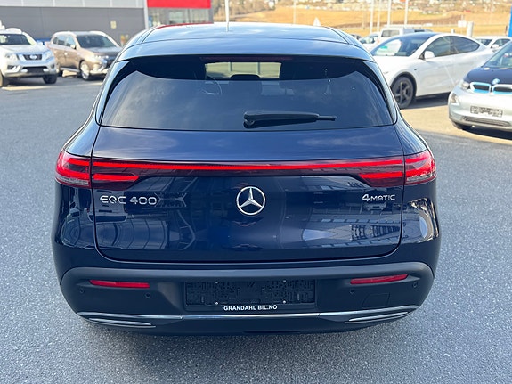 Mercedes-Benz EQC400 14 of 30