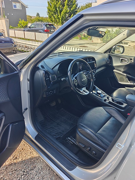 Kia e-Soul 12 of 15