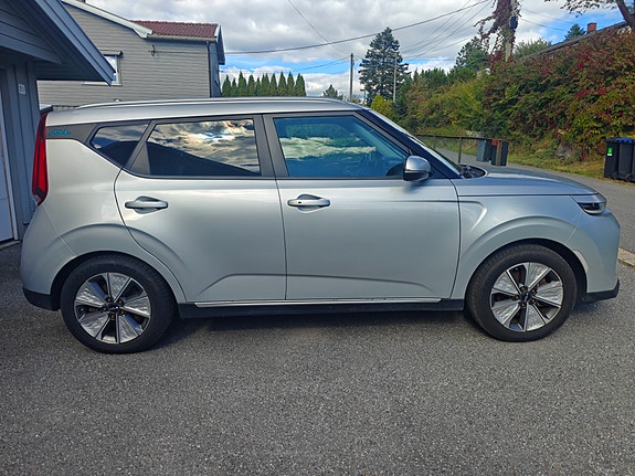 Kia e-Soul 6 of 15