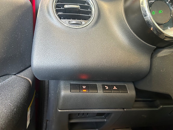 Peugeot 3008 13 of 28
