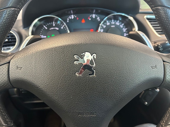 Peugeot 3008 10 of 28