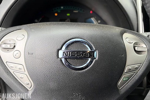 Nissan Leaf 13 of 18