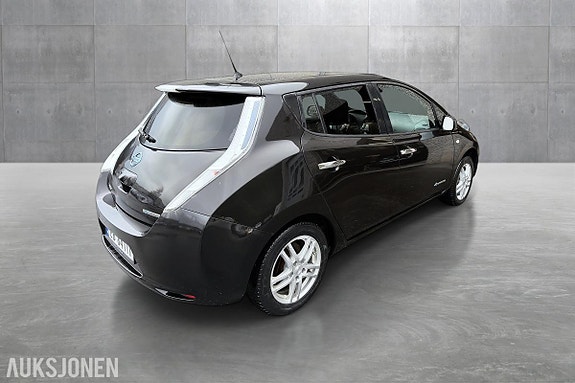 Nissan Leaf 5 of 18