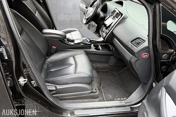 Nissan Leaf 10 of 18