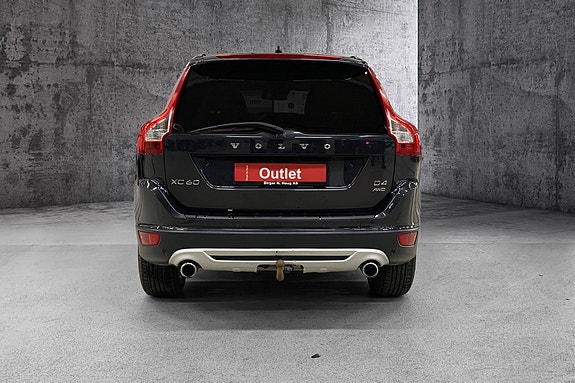 Volvo XC60 4 of 15