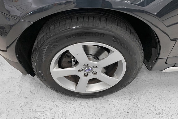 Volvo XC60 15 of 15