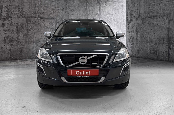 Volvo XC60 3 of 15