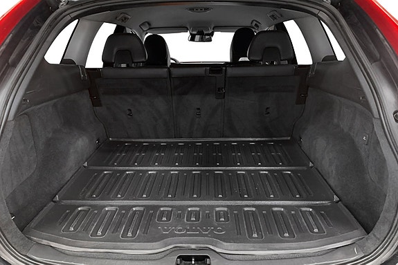 Volvo XC60 14 of 15