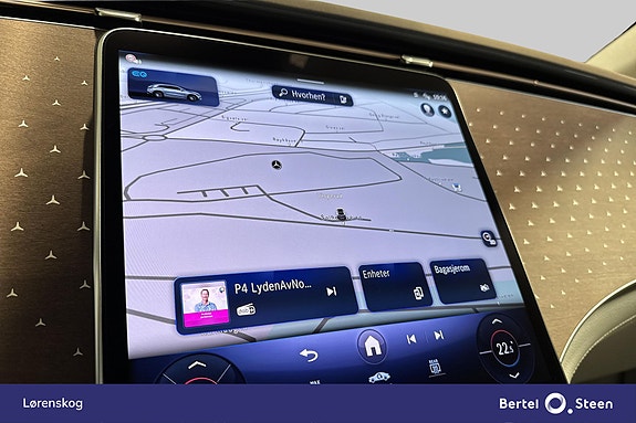 Mercedes-Benz EQE SUV 18 of 26