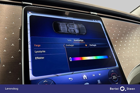 Mercedes-Benz EQE SUV 20 of 26