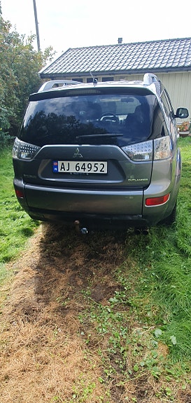 Mitsubishi Outlander 4 of 12