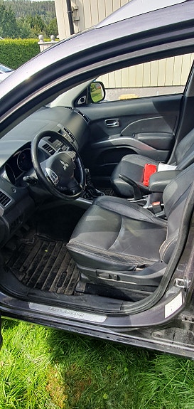 Mitsubishi Outlander 6 of 12