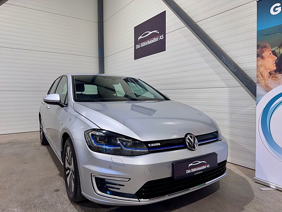Volkswagen e-Golf VII 4 of 30